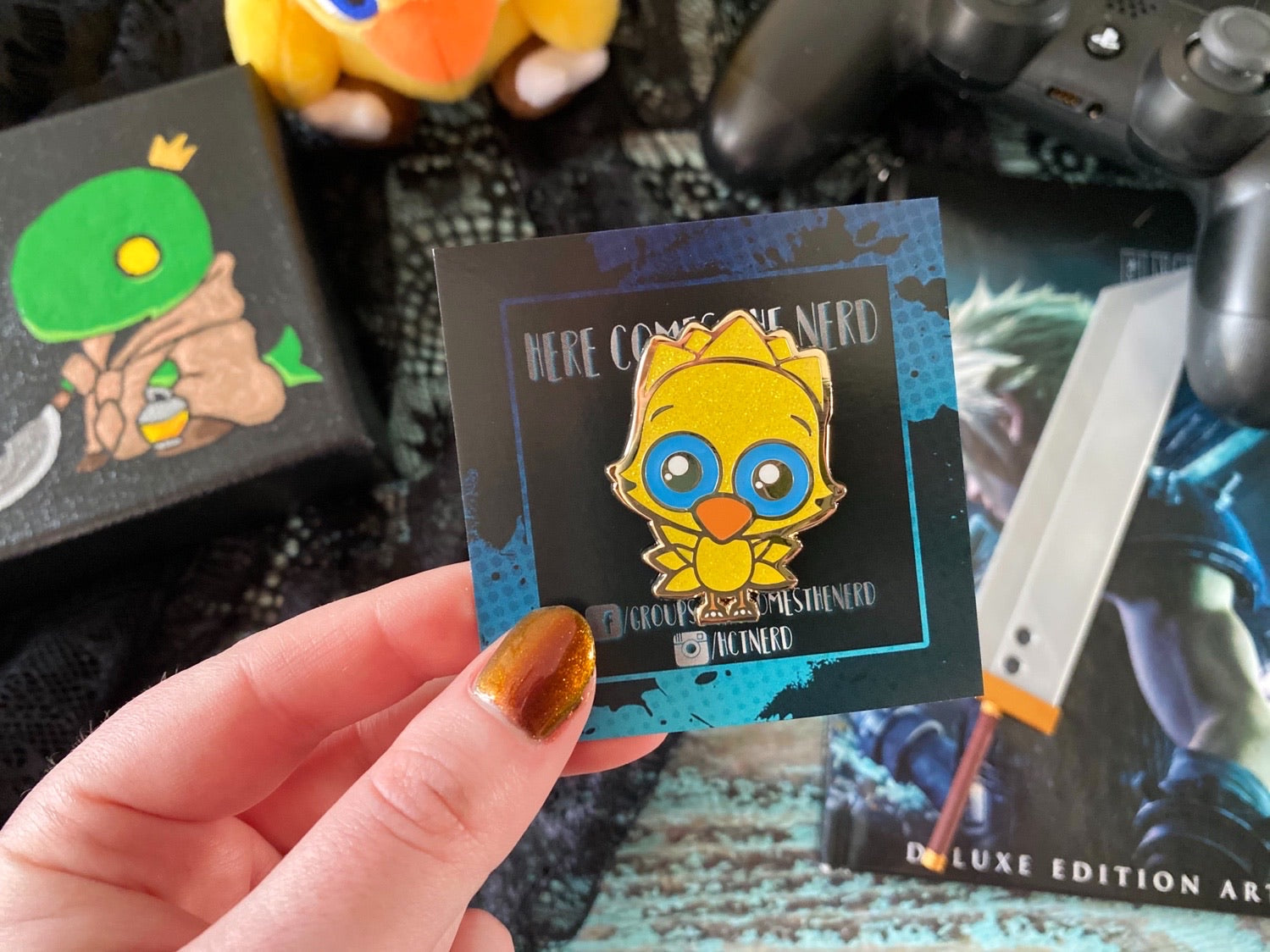 Gold Bird - Enamel Pin