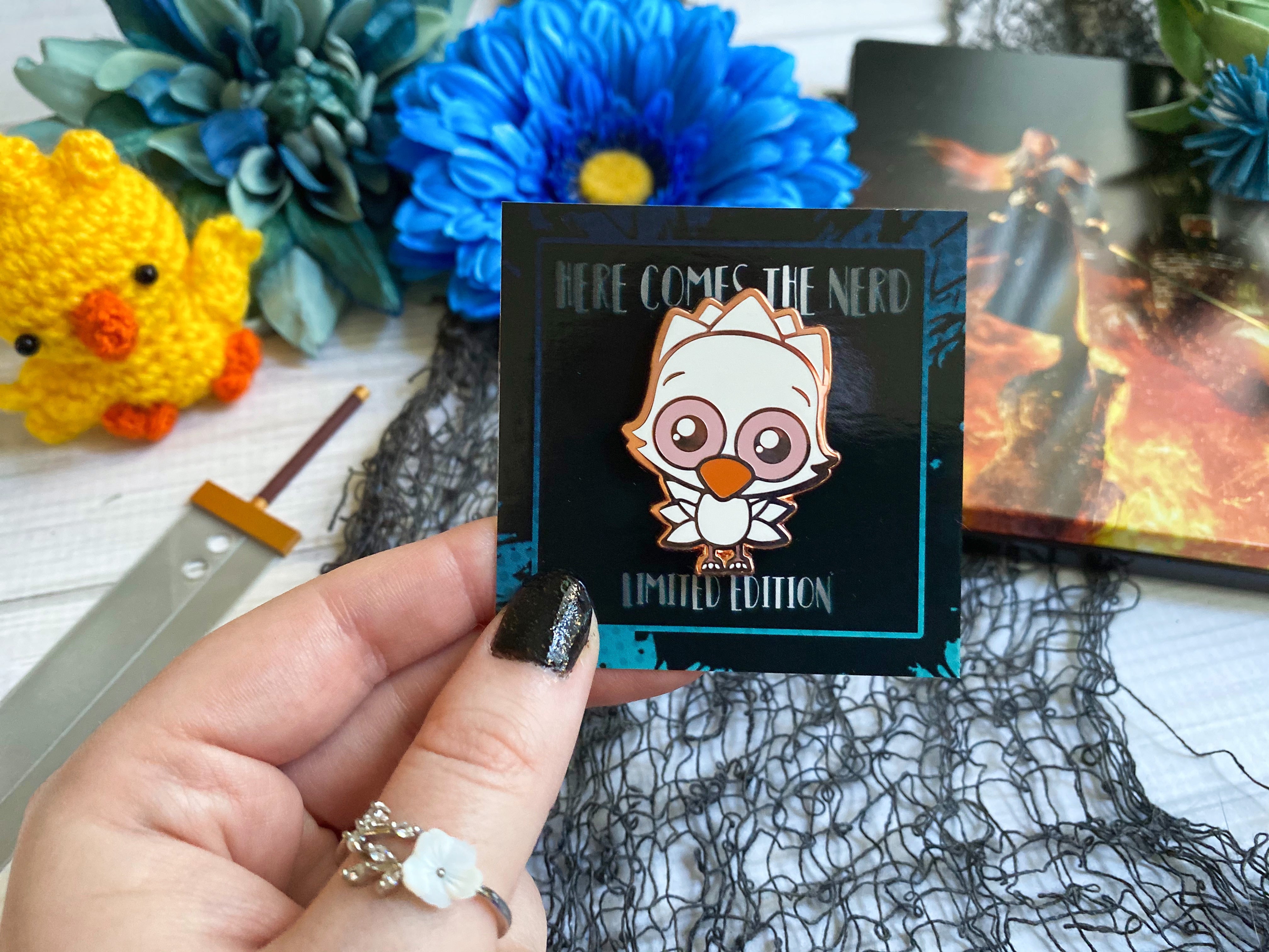 *Collectible* White Bird - Enamel Pin