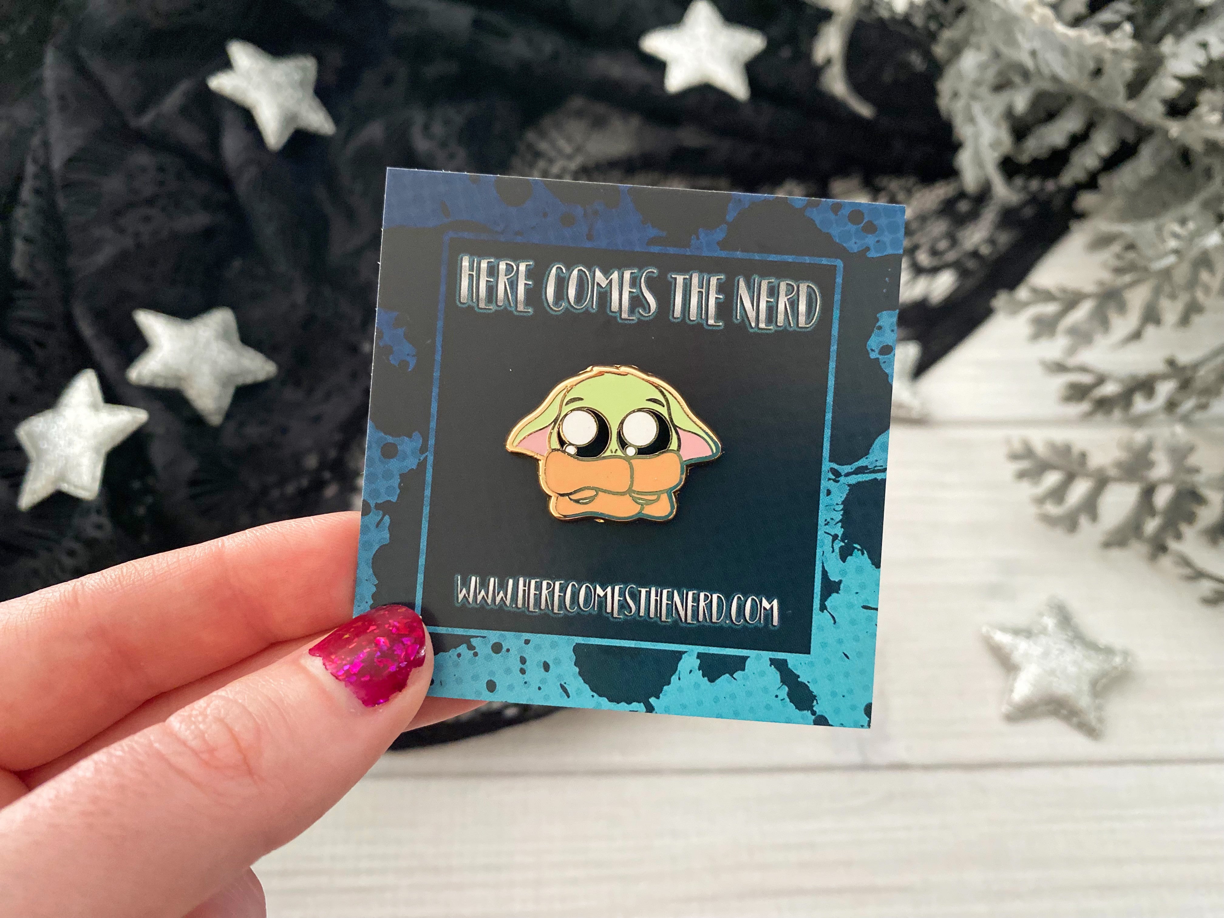 *MINI* The Child - Enamel Pin