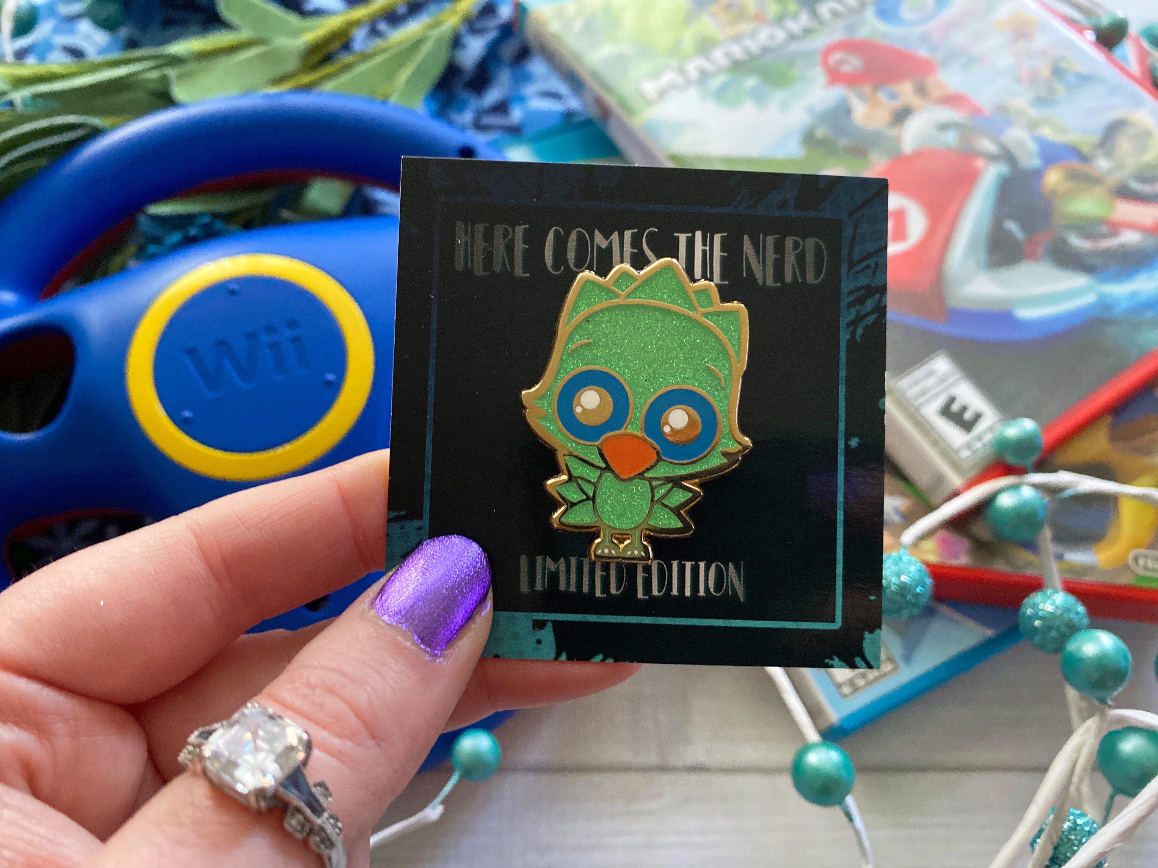 *Collectible* Green Bird - Enamel Pin