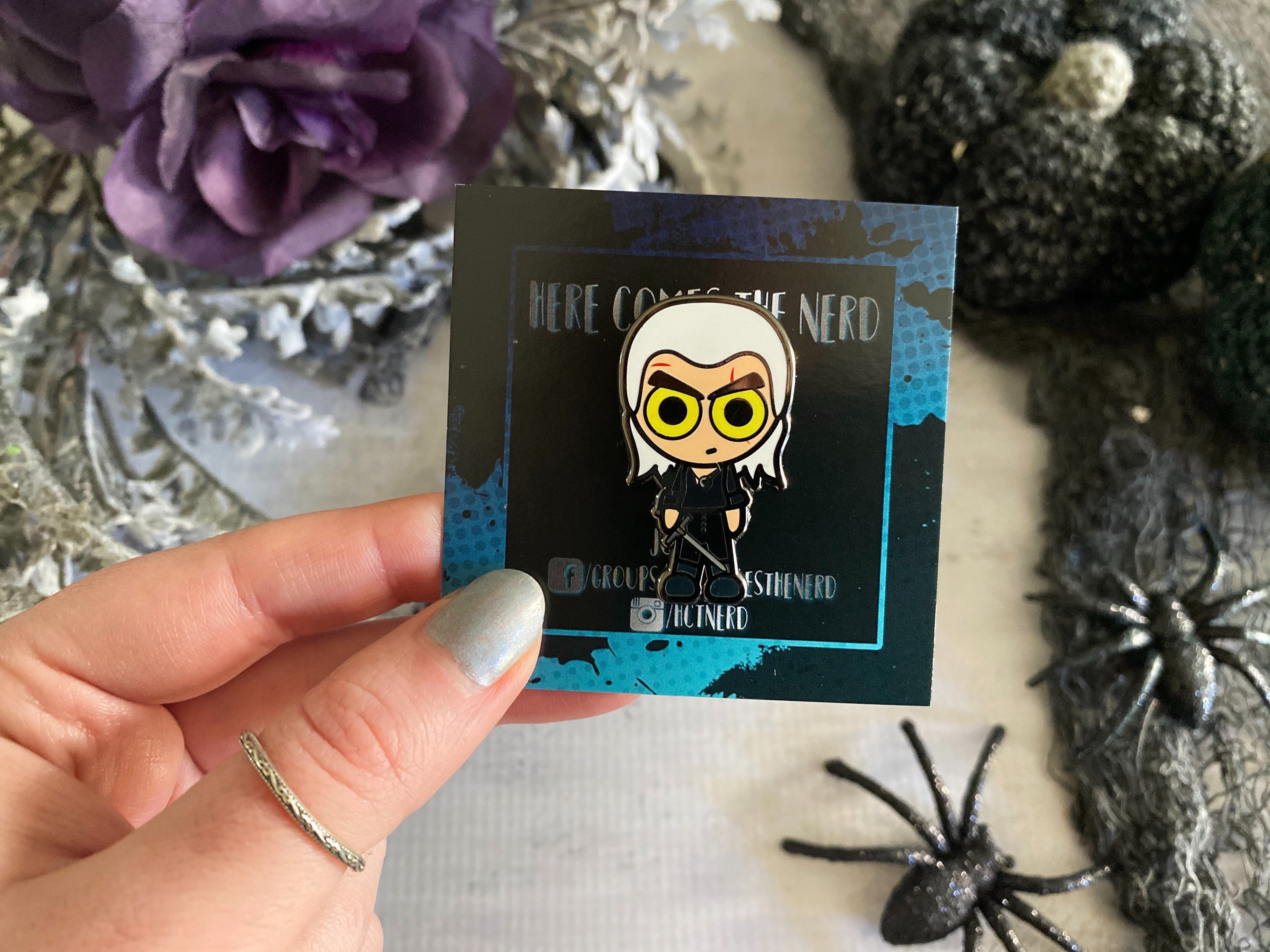 Coin Collector w/ scars - Enamel Pin