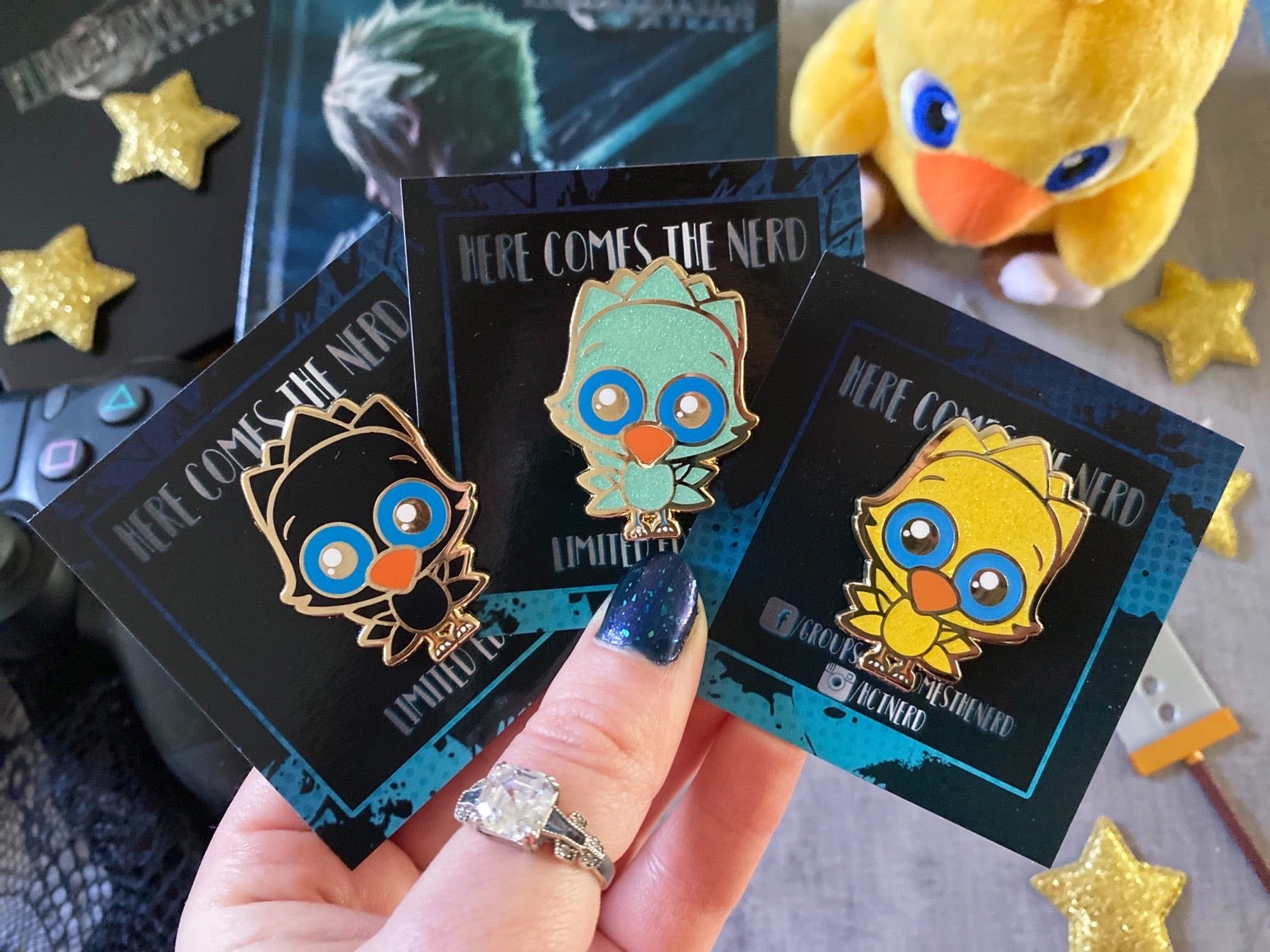 *Collectible* Black Bird - Enamel Pin