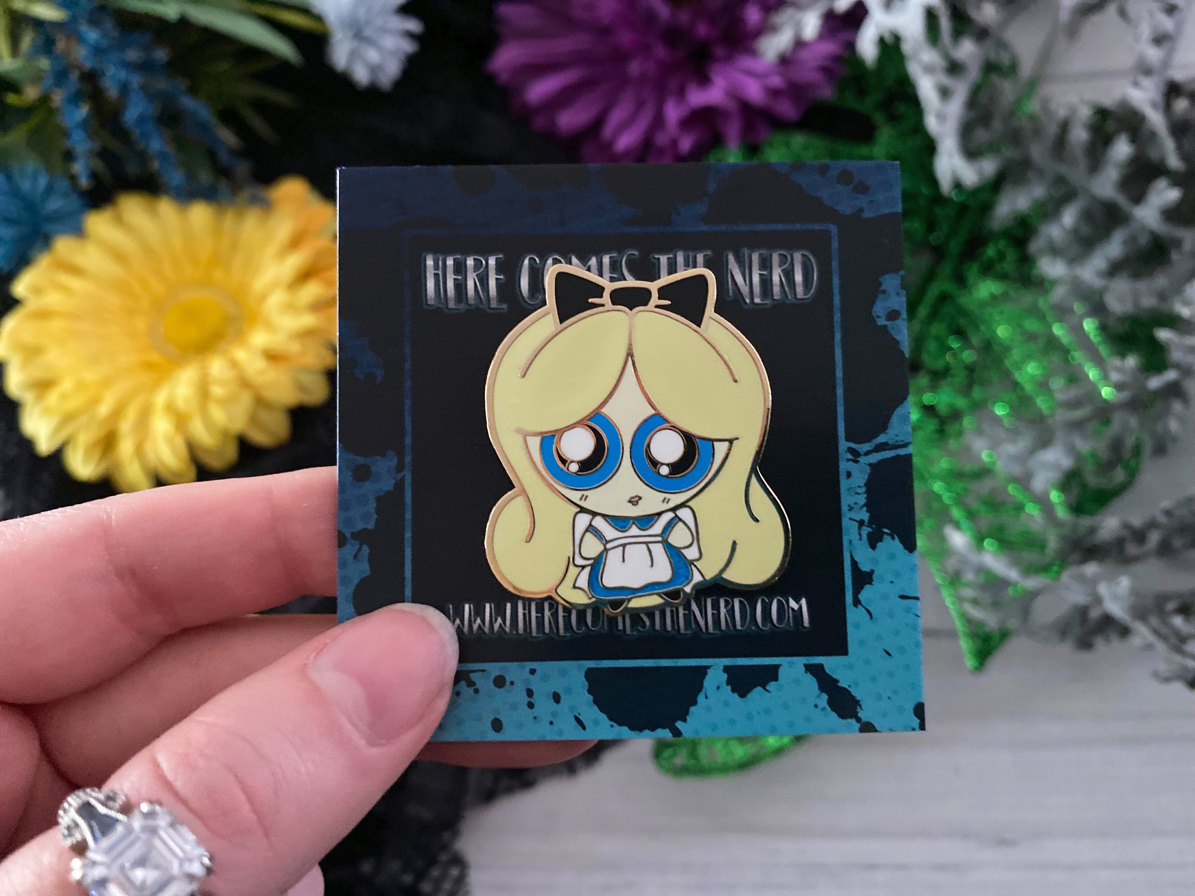Wonderland Girl - Enamel Pin